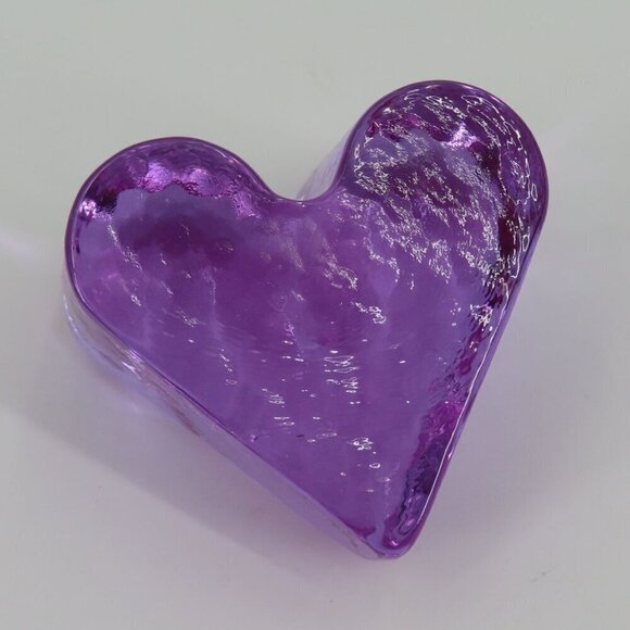 Fire & Light Purple Clear Glass Heart Shape Paperweight Signed Home Office Decor - Picture 10 of 13